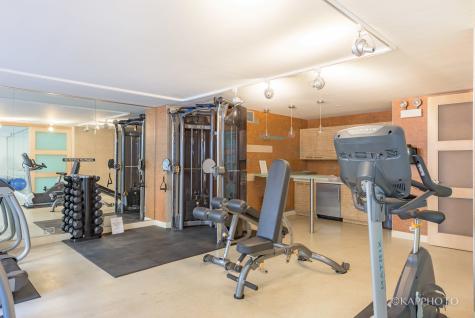 777 North Michigan Avenue Chicago IL 60611