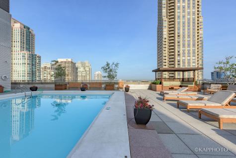 777 North Michigan Avenue Chicago IL 60611