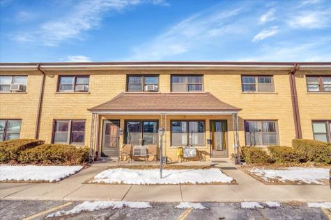 18333 Wentworth Avenue Lansing IL 60438