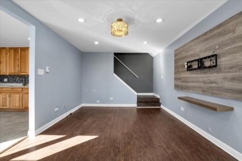 18333 Wentworth Avenue Lansing IL 60438