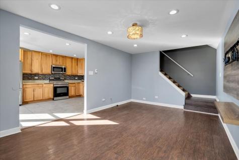 18333 Wentworth Avenue Lansing IL 60438