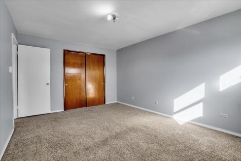 18333 Wentworth Avenue Lansing IL 60438