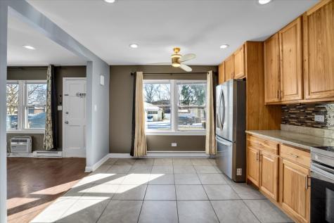 18333 Wentworth Avenue Lansing IL 60438