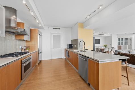 340 East Randolph Street Chicago IL 60601