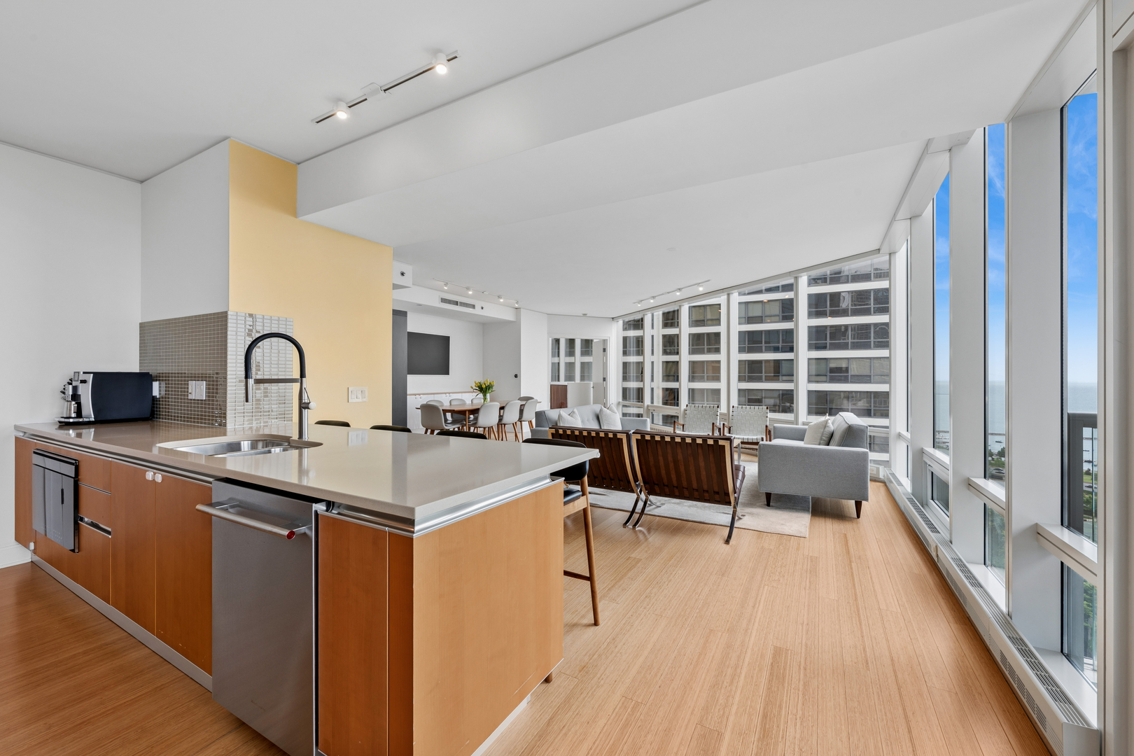 340 East Randolph Street Chicago IL 60601