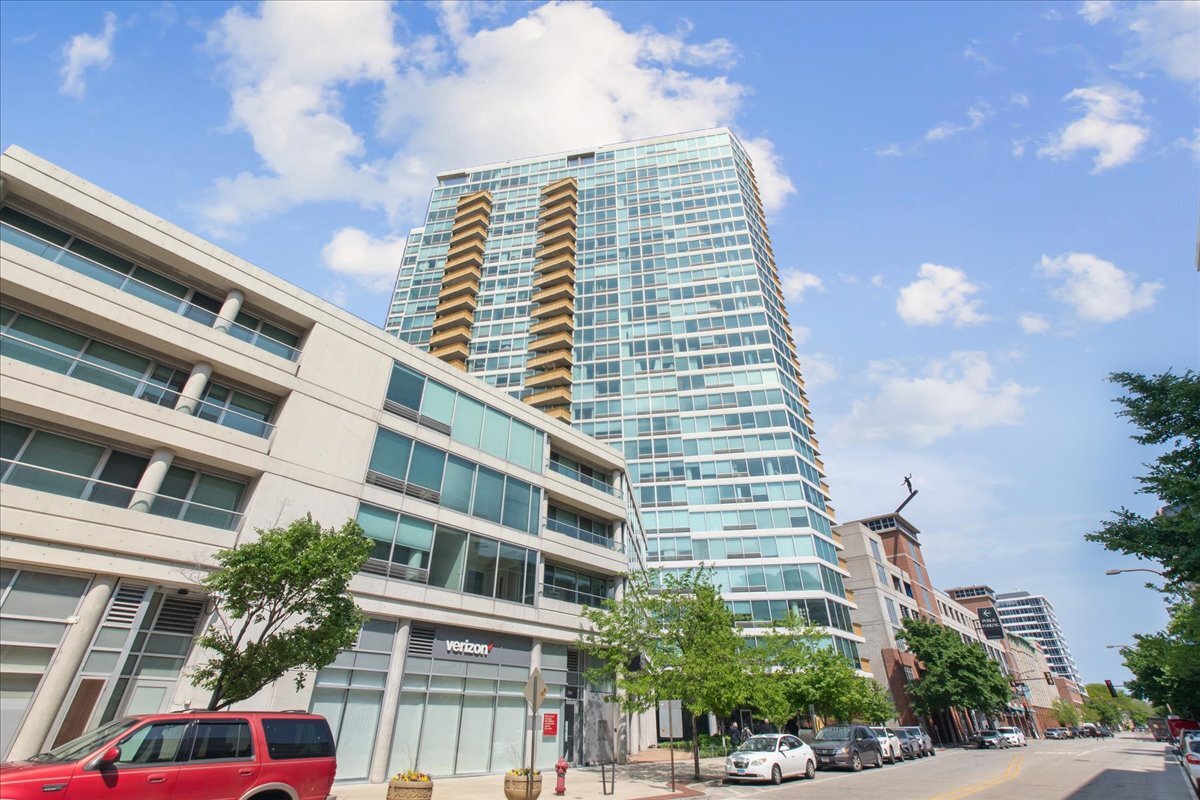 1720 Maple Avenue Evanston IL 60201