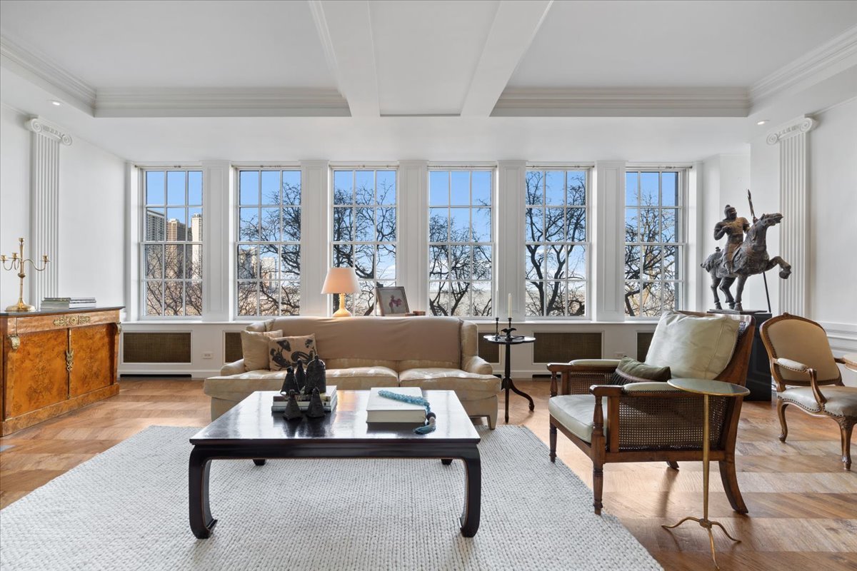 199 East Lake Shore Drive Chicago IL 60611