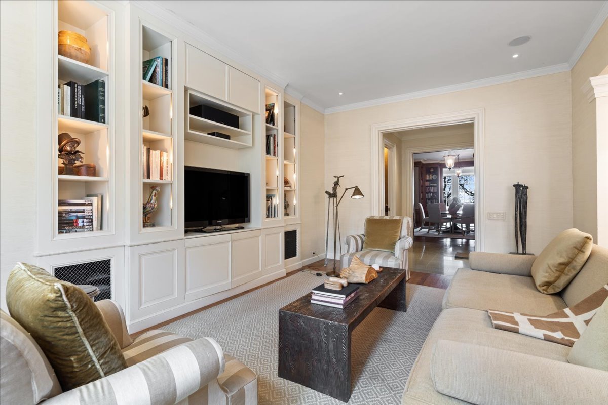 199 East Lake Shore Drive Chicago IL 60611