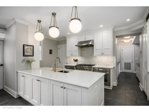 3500 North Lake Shore Drive Chicago IL 60657