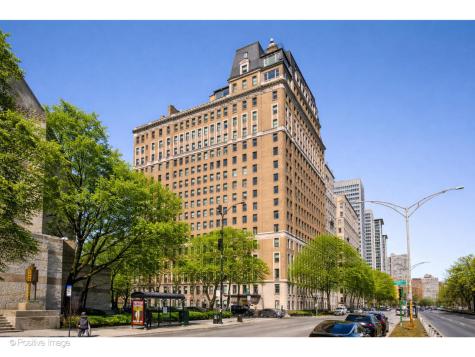 3500 North Lake Shore Drive Chicago IL 60657