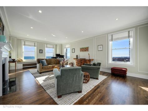 3500 North Lake Shore Drive Chicago IL 60657