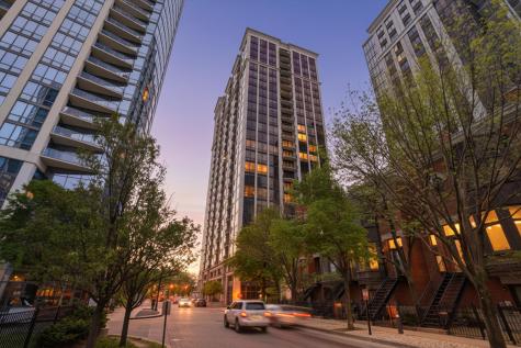 233 East 13th Street Chicago IL 60605