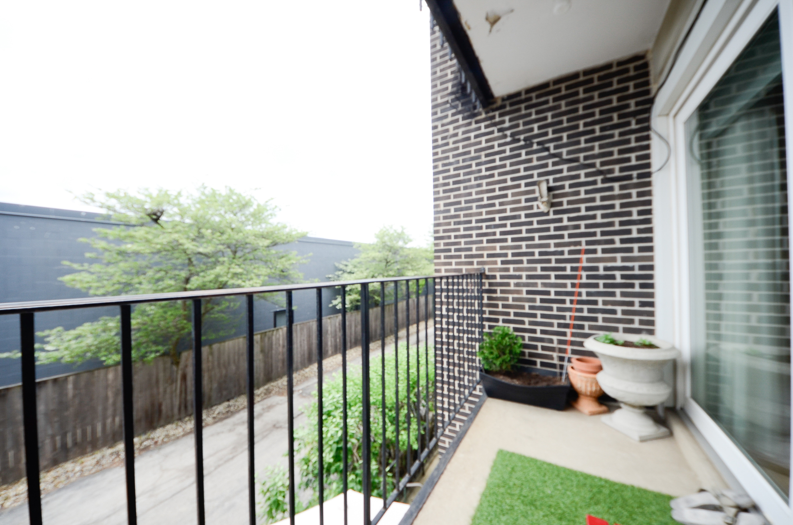 4718 Russett Lane Skokie IL 60076