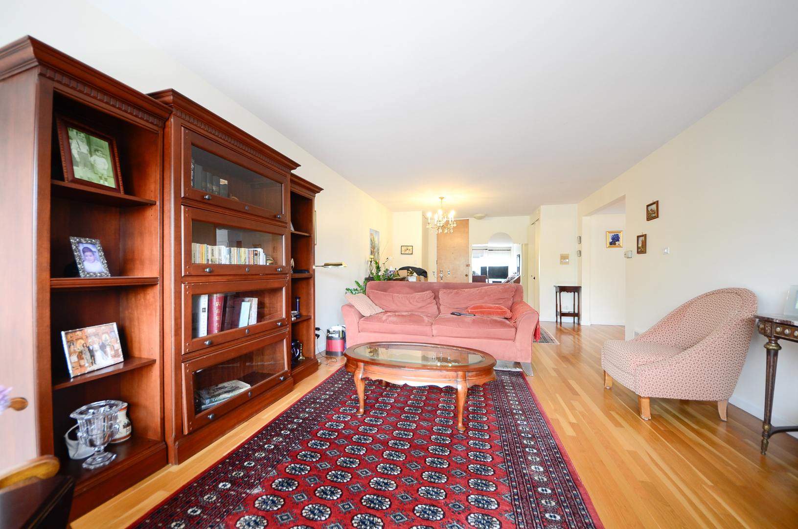 4718 Russett Lane Skokie IL 60076