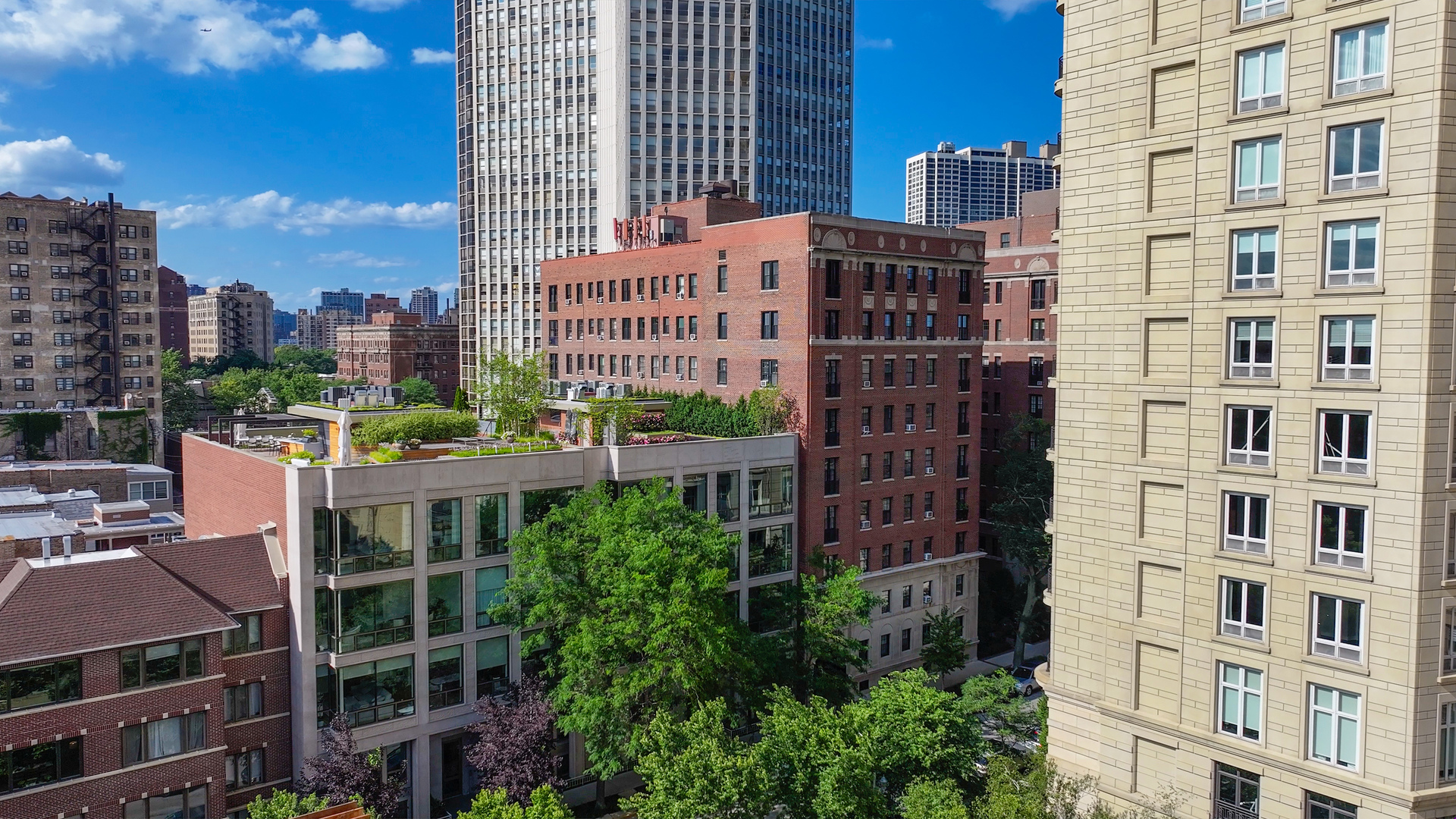 416 West Deming Place Chicago IL 60614