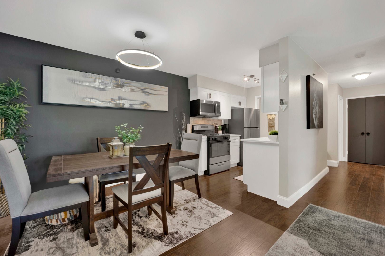 1188 Royal Glen Drive Glen Ellyn IL 60137