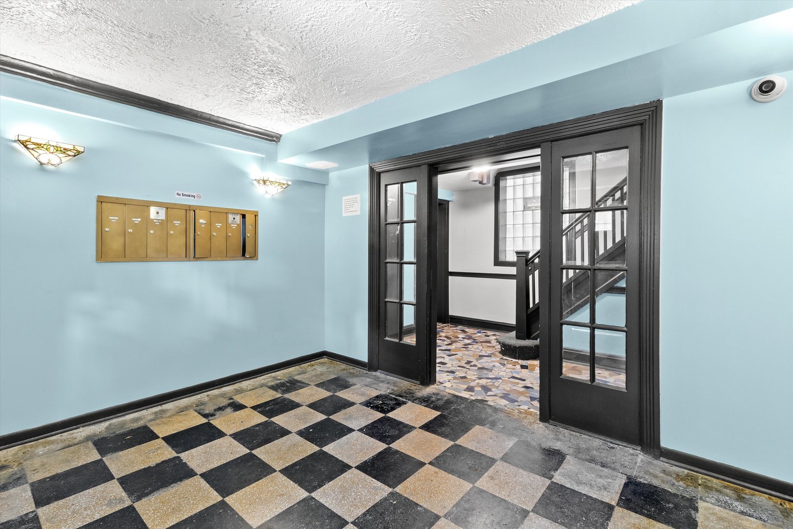 854 East 82nd Street Chicago IL 60619