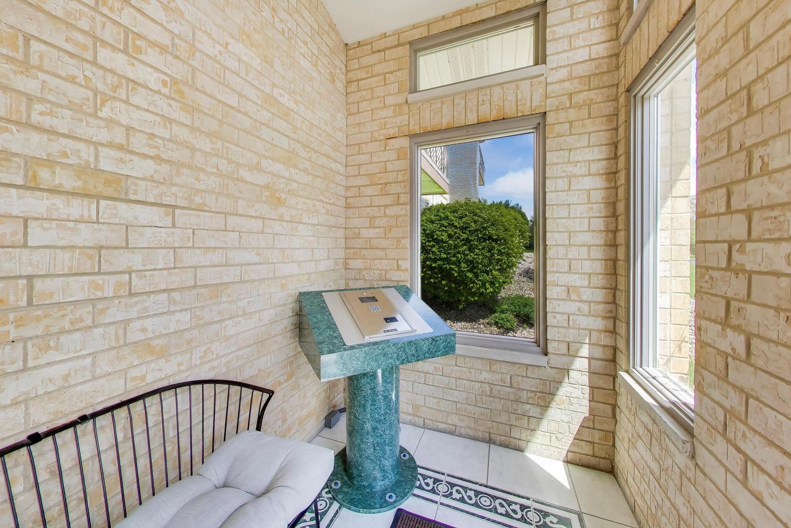 9750 Koch Court Orland Park IL 60467