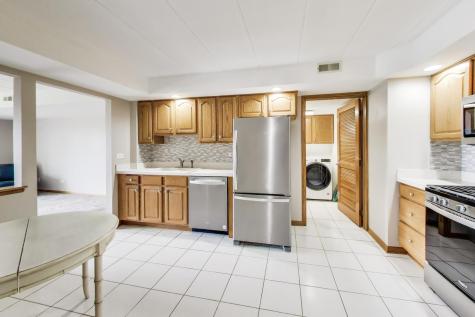 9750 Koch Court Orland Park IL 60467