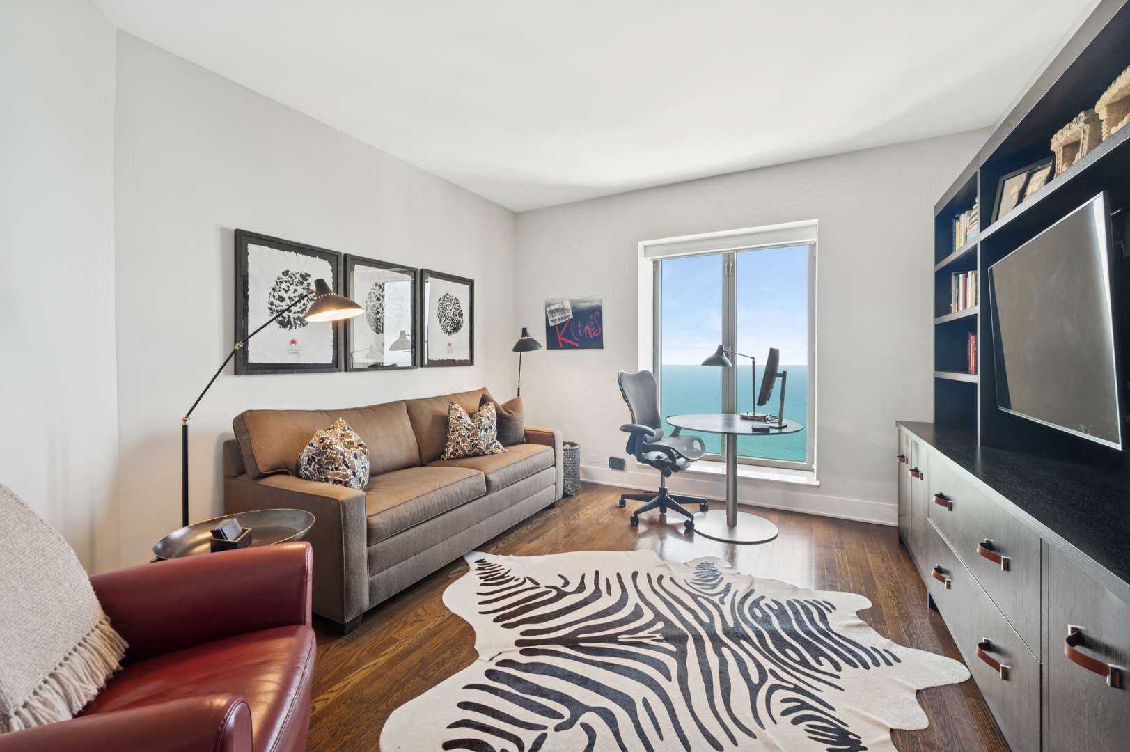 950 North Michigan Avenue Chicago IL 60611