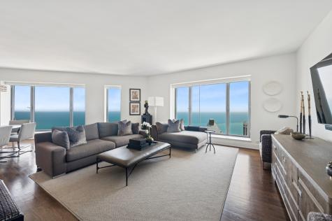 950 North Michigan Avenue Chicago IL 60611