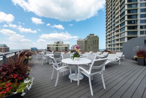 950 North Michigan Avenue Chicago IL 60611
