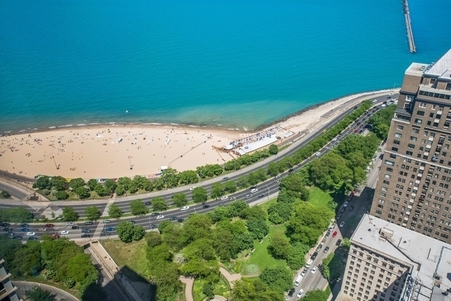 950 North Michigan Avenue Chicago IL 60611