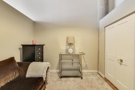 758 North Larrabee Street Chicago IL 60654