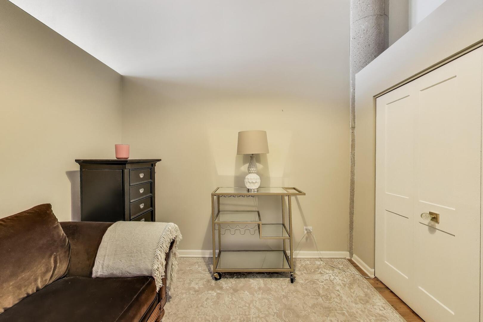 758 North Larrabee Street Chicago IL 60654
