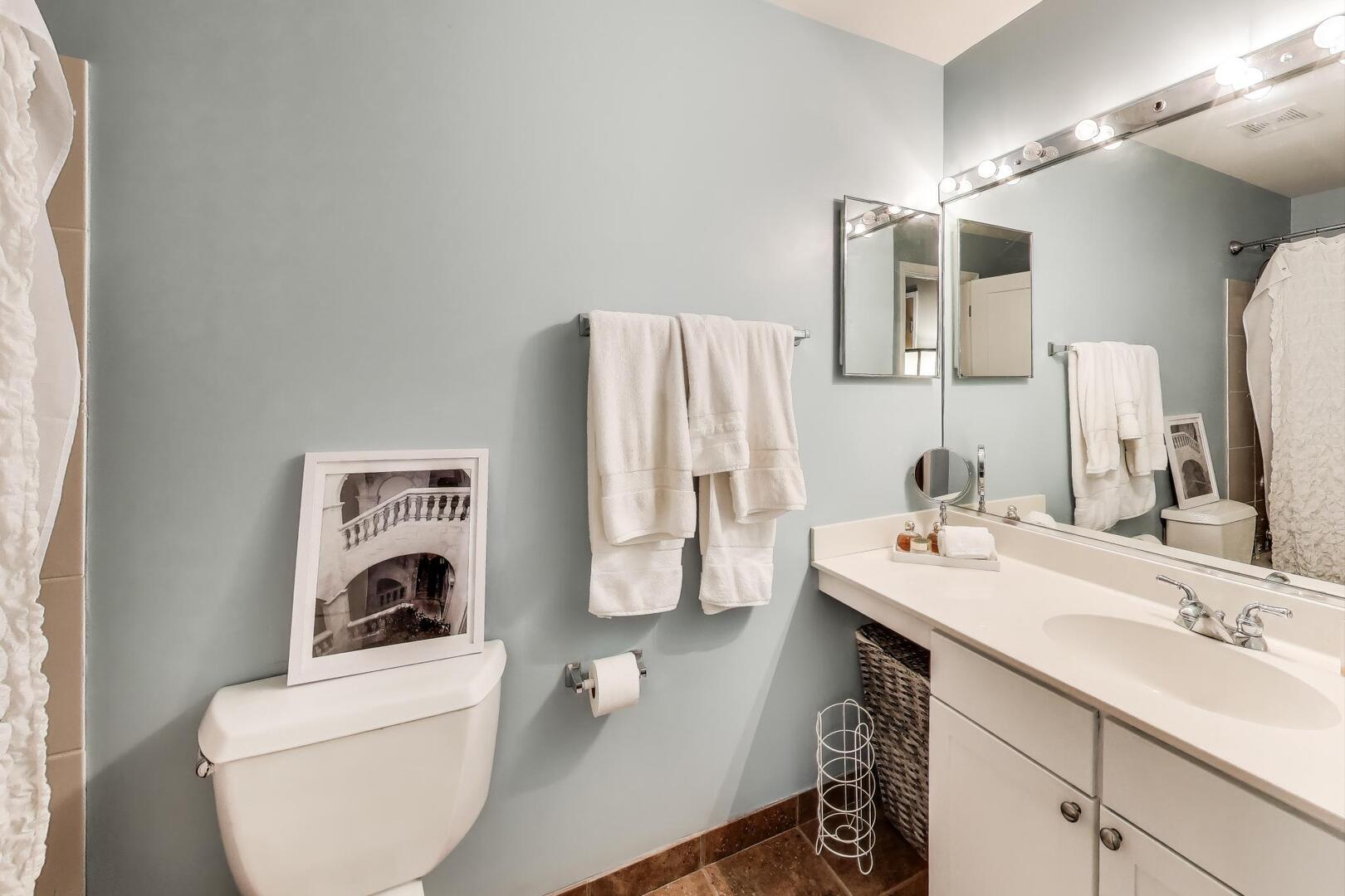758 North Larrabee Street Chicago IL 60654