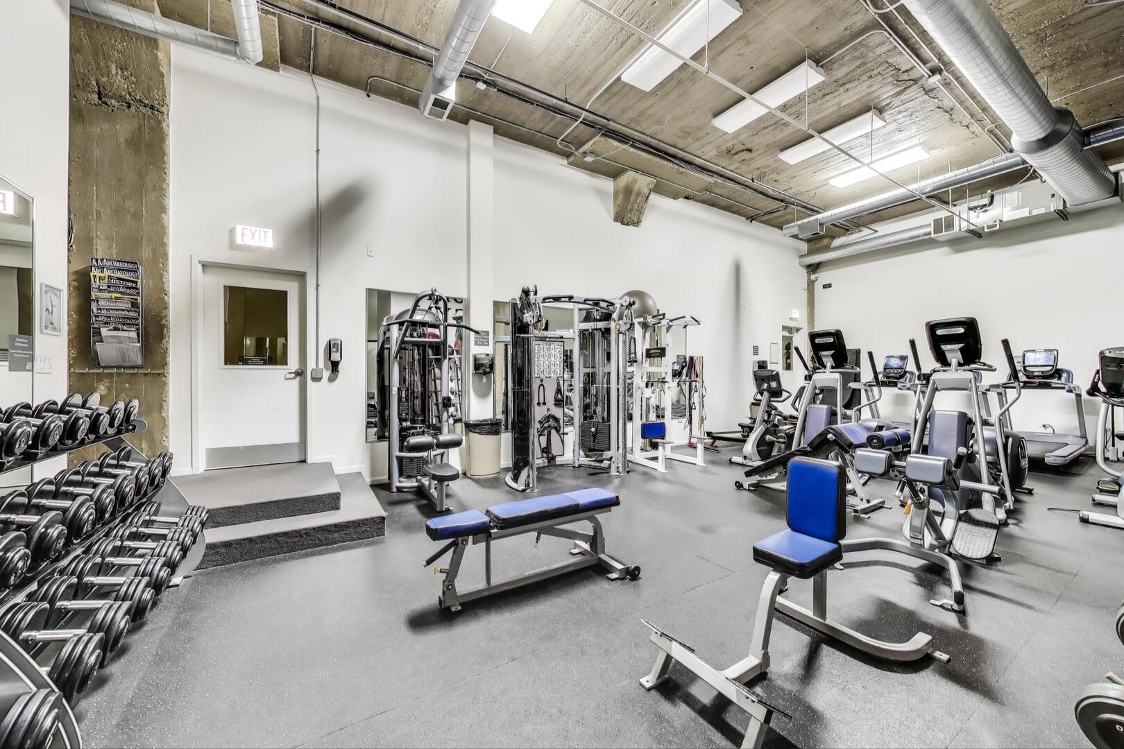 758 North Larrabee Street Chicago IL 60654