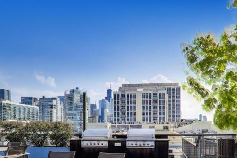 758 North Larrabee Street Chicago IL 60654