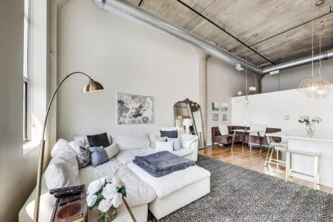 758 North Larrabee Street Chicago IL 60654