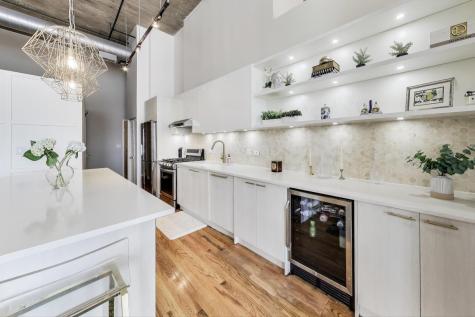 758 North Larrabee Street Chicago IL 60654