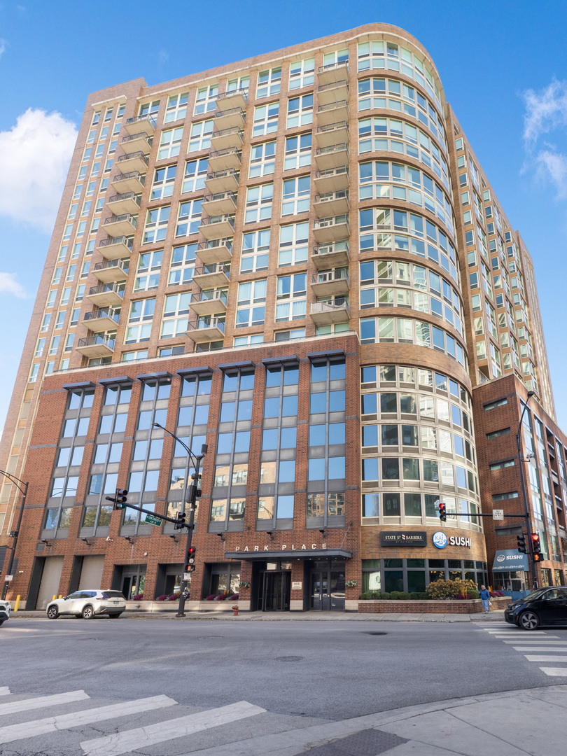 600 North Kingsbury Street Chicago IL 60654