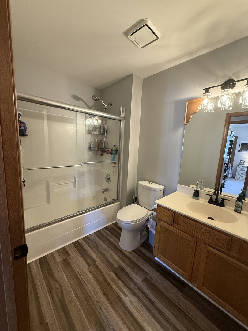 100 Village Creek Drive Lake In The Hills IL 60156
