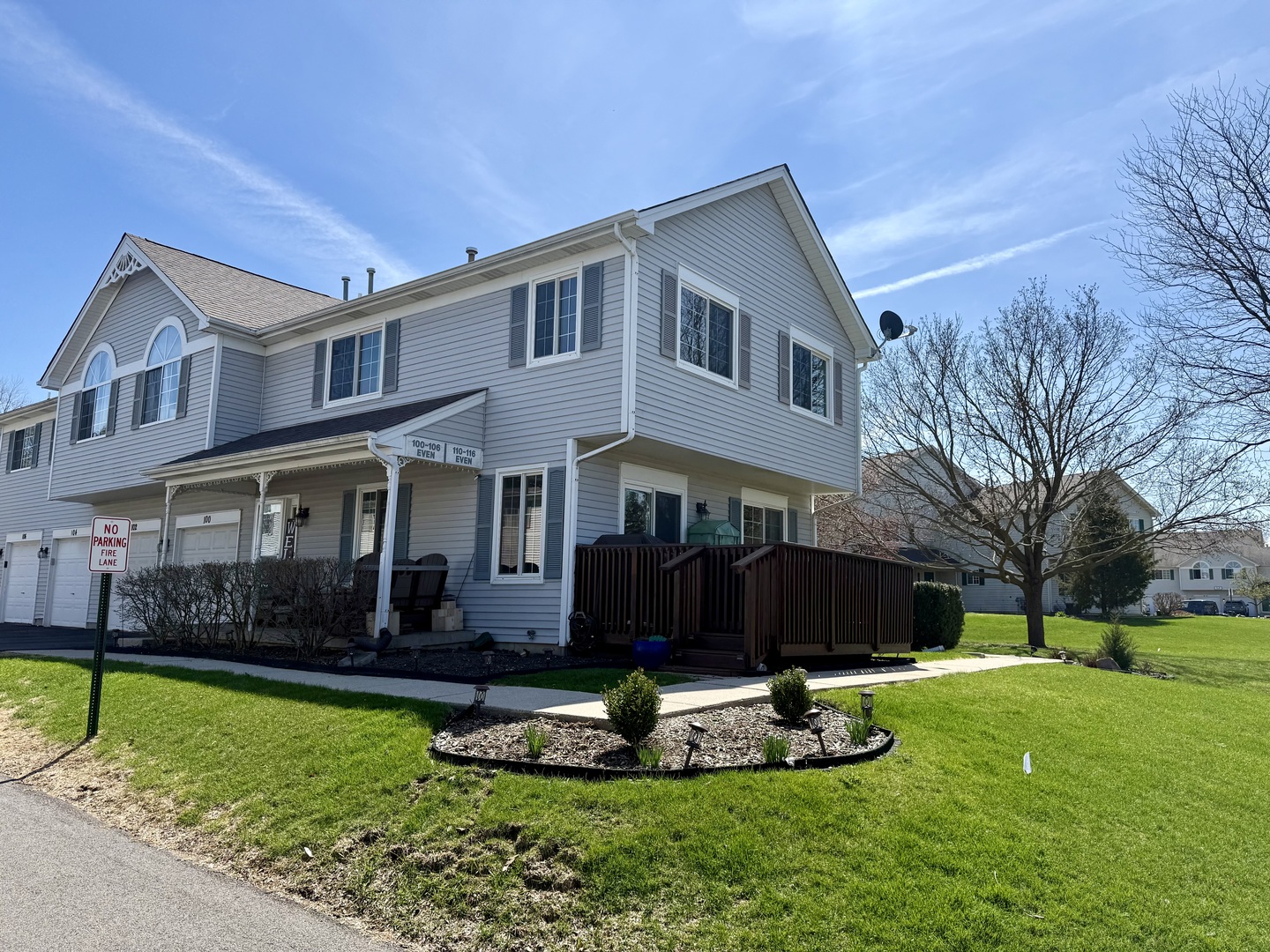 100 Village Creek Drive Lake In The Hills IL 60156