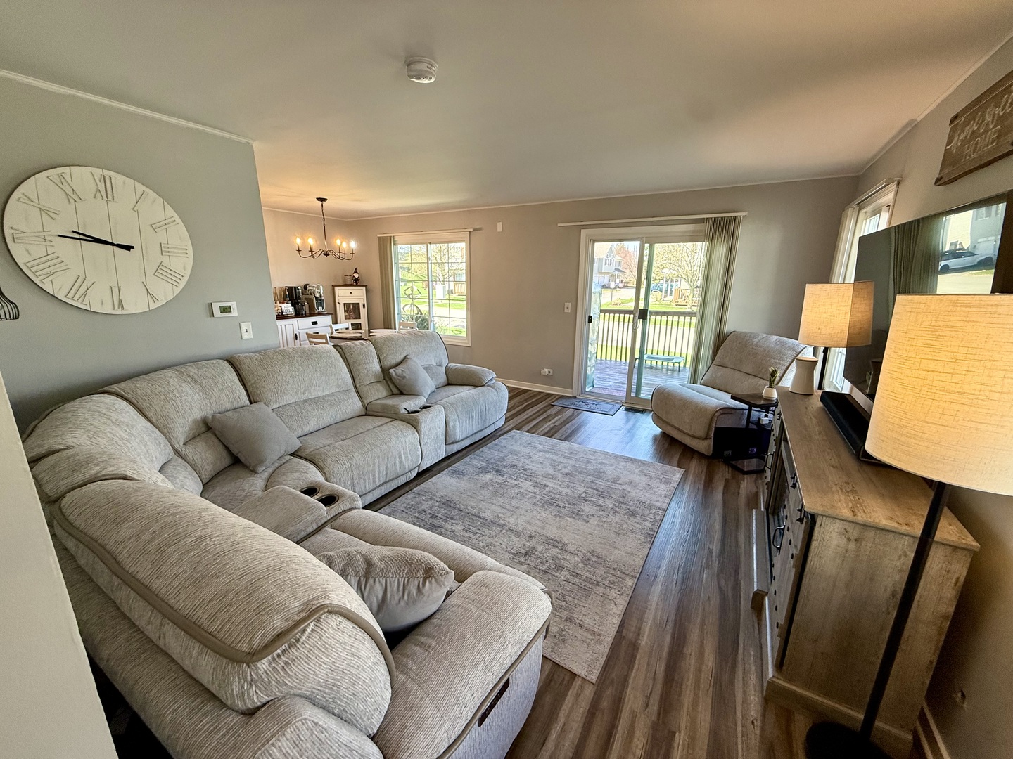 100 Village Creek Drive Lake In The Hills IL 60156