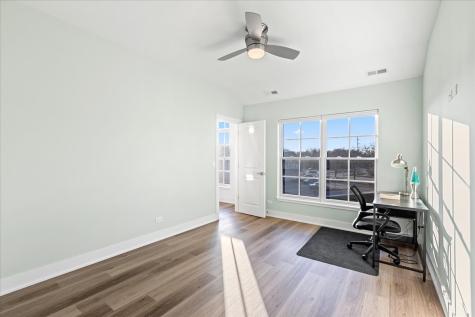 319 South Glendale Avenue Barrington IL 60010