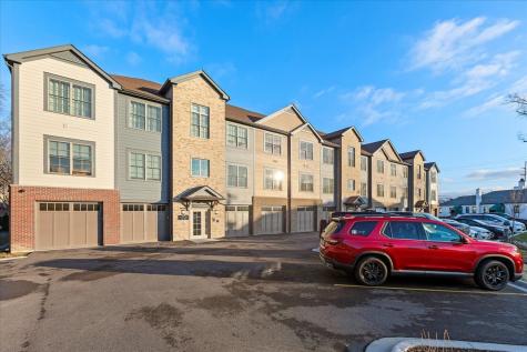 319 South Glendale Avenue Barrington IL 60010