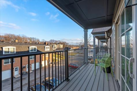 319 South Glendale Avenue Barrington IL 60010
