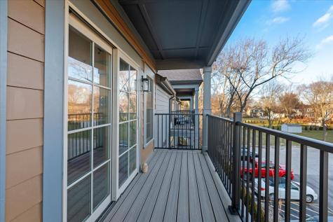 319 South Glendale Avenue Barrington IL 60010