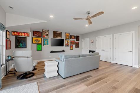 319 South Glendale Avenue Barrington IL 60010
