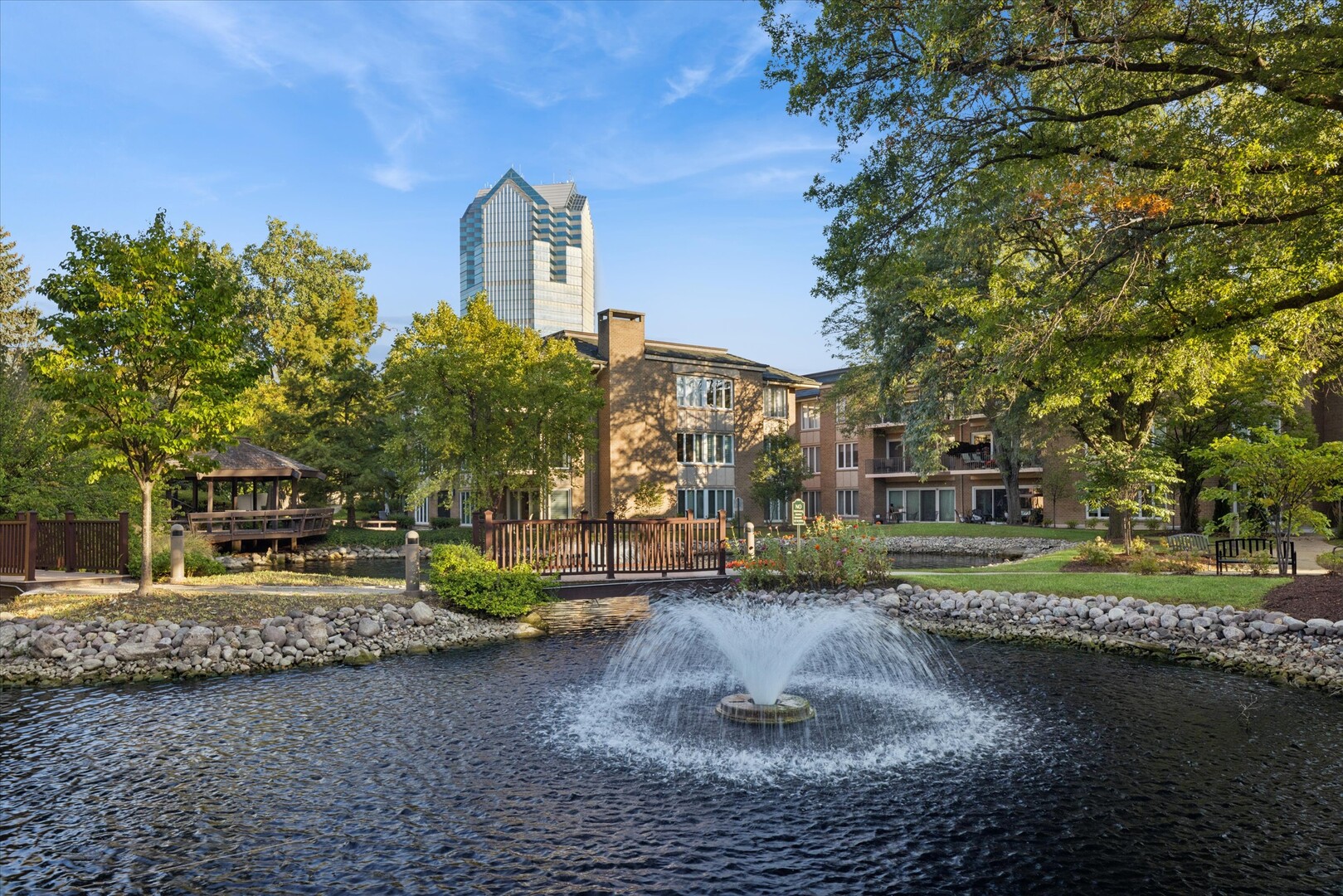 1 Oak Brook Club Drive Oak Brook IL 60523