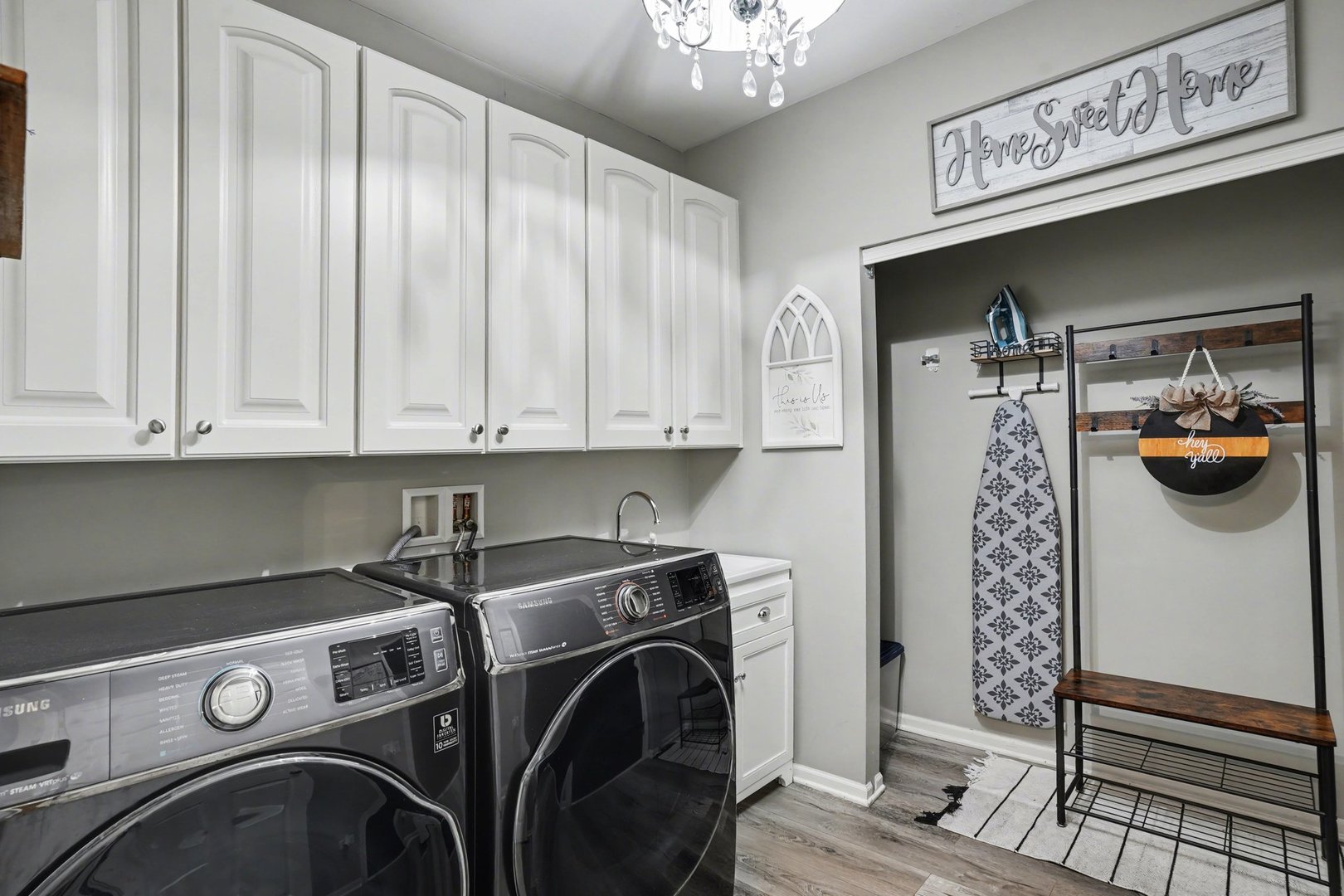 1216 Betsy Ross Place Bolingbrook IL 60490