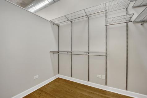 1071 West 15th Street Chicago IL 60608