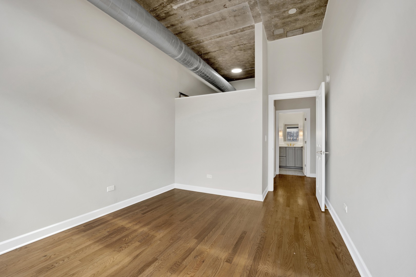1071 West 15th Street Chicago IL 60608