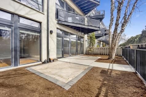 1071 West 15th Street Chicago IL 60608