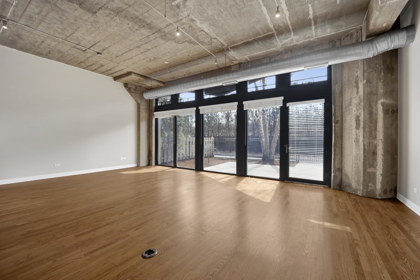 1071 West 15th Street Chicago IL 60608