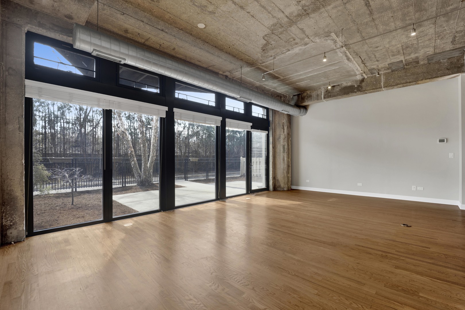 1071 West 15th Street Chicago IL 60608